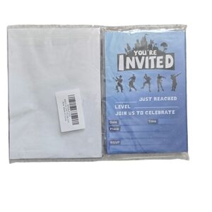 Fortnite “Battle Royale” Birthday Party Invitations w/ Envelopes –Set of 30-NWT